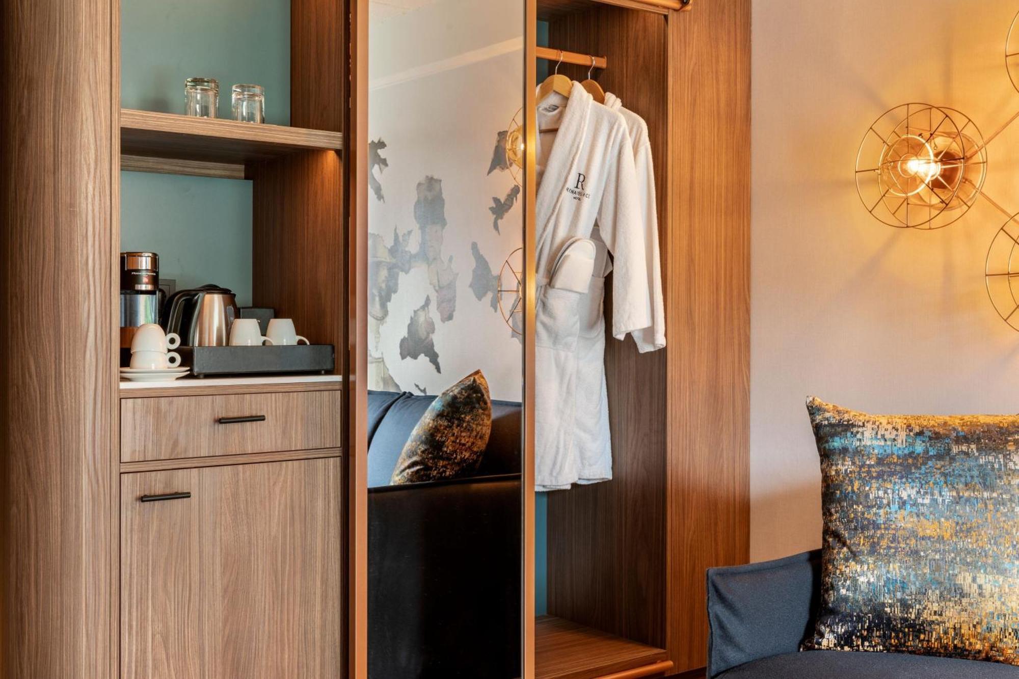 Renaissance Amsterdam Hotel Екстериор снимка