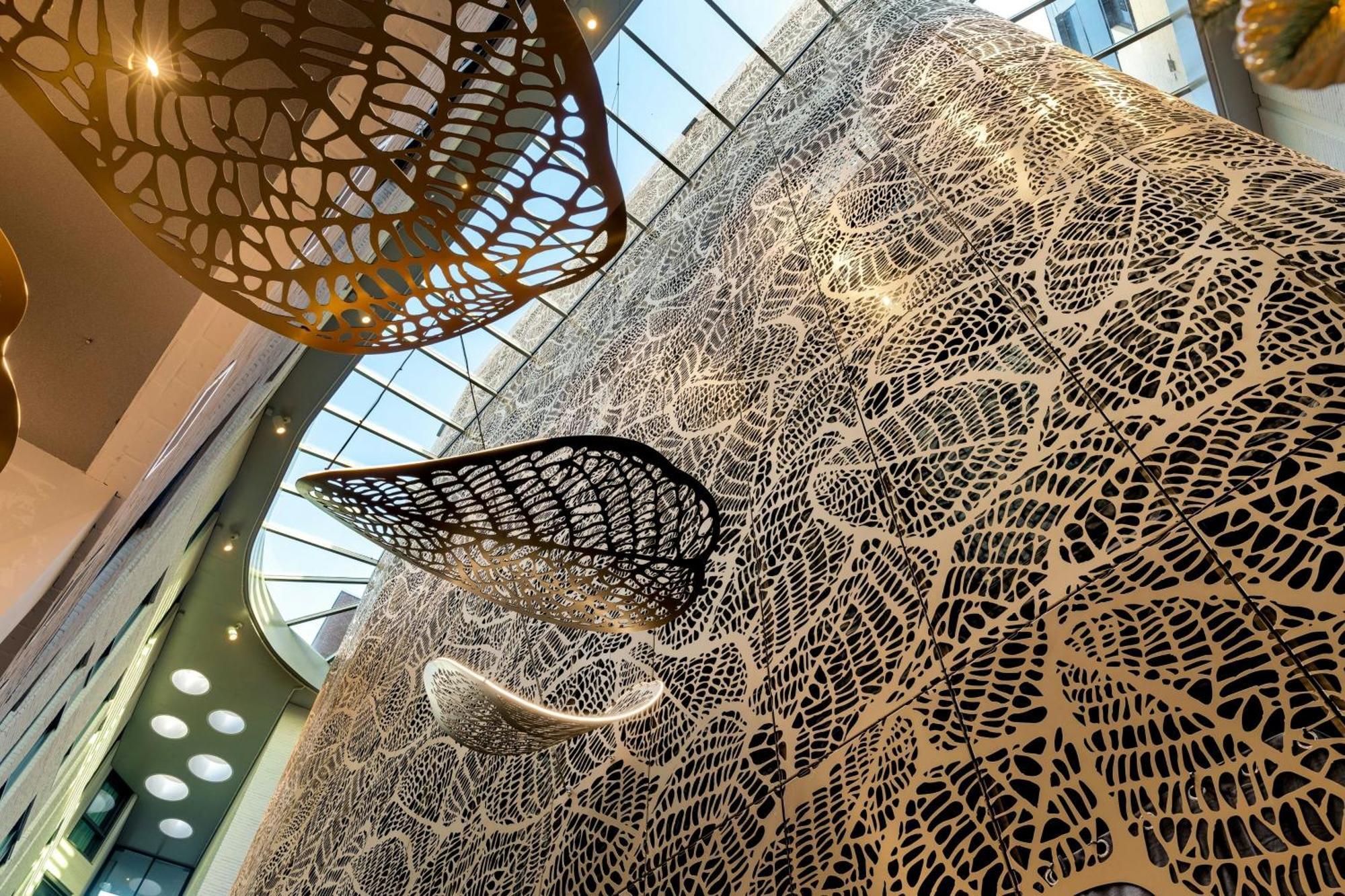 Renaissance Amsterdam Hotel Екстериор снимка The staircase